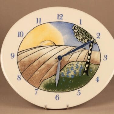 Arabia HLS seinäkello, Maisema, suunnittelija Heljä Liukko-Sundström, Maisema