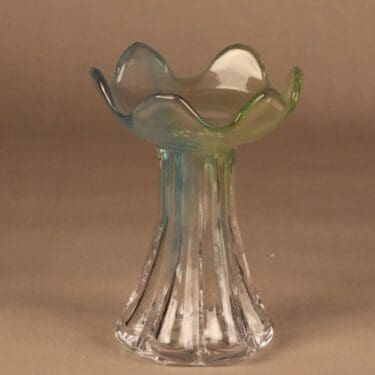 Riihimäen lasi Kukkainen Taide-esine, kirkas, vihreä, sininen, suunnittelija Helena Tynell,