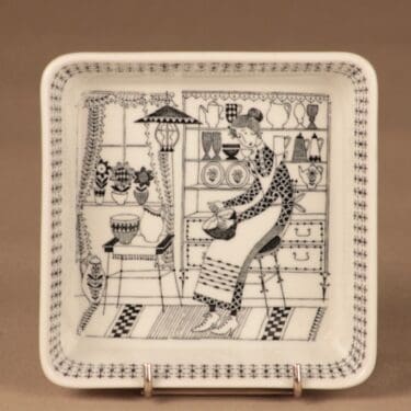 Arabia Emilia kulho, mustavalkoinen, suunnittelija Raija Uosikkinen, kuparipainokoriste