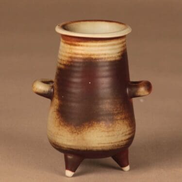 Arabia BH9 ruukku, ruskea, suunnittelija Brita Heilimo,