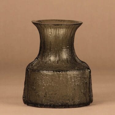 Iittala Finlandia vase, signed designer Timo Sarpaneva