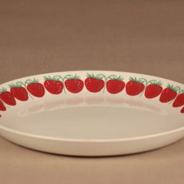 Arabia Pomona Strawberry plate 23.5 cm designer Raija Uosikkinen