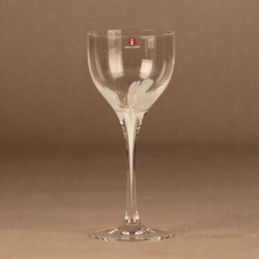 Iittala Nana valkoviinilasi, kirkas, valkoinen, suunnittelija Mikko Karppanen,