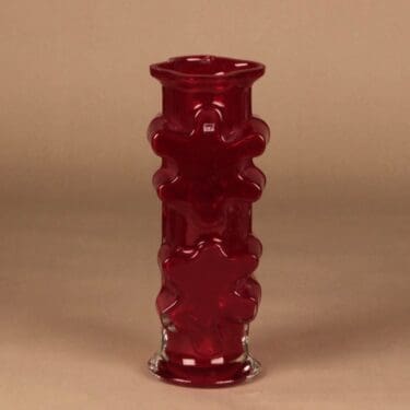 Riihimäen lasi Kasper maljakko, punainen, suunnittelija Erkkitapio Siiroinen,