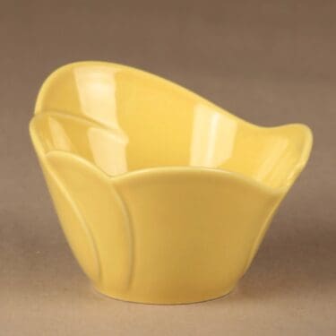 Arabia Tuuli jälkiruokakulho, keltainen, suunnittelija Heljä Liukko-Sundström, moderni