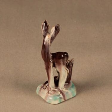 Kupittaan savi figuuri, Bambit, suunnittelija , Bambit, signeerattu