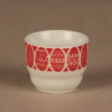 Arabia Kaino munakuppi, punainen, suunnittelija Raija Uosikkinen,