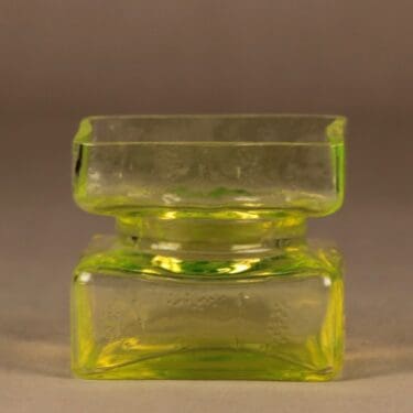 Riihimäen lasi Pala maljakko, koko 2/6, suunnittelija Helena Tynell, koko 2/6