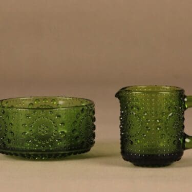 Riihimäen lasi Grapponia sokerikko ja kermakko, vihreä, suunnittelija Nanny Still,