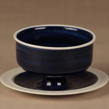 Rörstrand Mamsell kulho, jalallinen, suunnittelija Christina Campbell, jalallinen