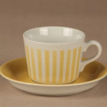 Arabia AA kahvikuppi, puhalluskoriste, suunnittelija , puhalluskoriste, raita, viiva