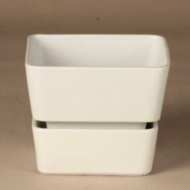 Arabia LB kukkaruukku, valkoinen, suunnittelija Richard Lindh,