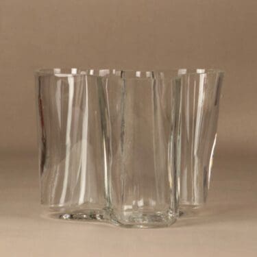 Iittala Aalto-Collections maljakko, signeerattu, suunnittelija Alvar Aalto, signeerattu