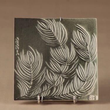 Arabia Havu seinälaatta, käsinmaalattu, suunnittelija Brita Heilimo, käsinmaalattu