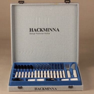 Hackman Hackminna aterimet, 6+6+6+6, 24 kpl, suunnittelija Ahti Majuri, 6+6+6+6