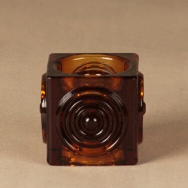 Riihimäen lasi Rengas kynttilänjalka, amber, suunnittelija Tamara Aladin,