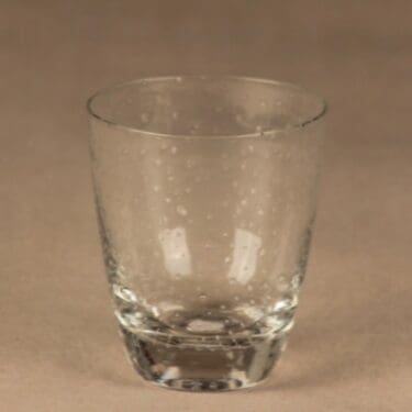 Nuutajärvi Pore juomalasi suunnittelija Gunnel Nyman