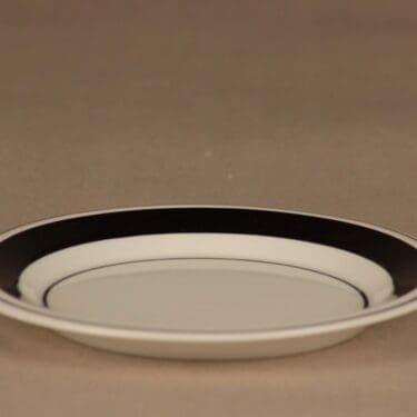 Arabia Faenza raita lautanen, 17 cm, suunnittelija Peter Winquist, 17 cm, raita