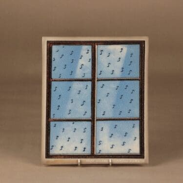 Arabia HLS seinätaulu, Heräävä aamu, suunnittelija Heljä Liukko-Sundström, Heräävä aamu, signeerattu