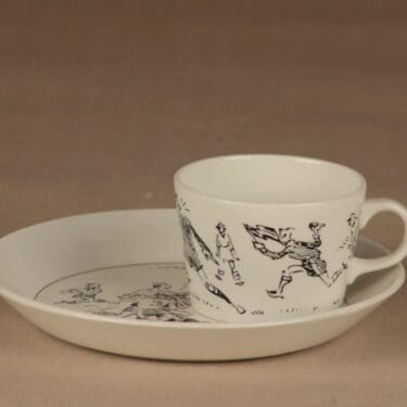 Arabia BA/BT aamiaissetti, tilaustyö, suunnittelija , tilaustyö, jalkapallo