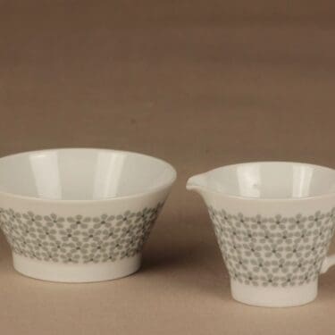 Arabia Lemmikki sugar bowl and creamer designer Raija Uosikkinen