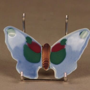 Arabia Perhonen seinäkoriste, Perhonen, suunnittelija Heljä Liukko-Sundström, Perhonen, käsinmaalattu