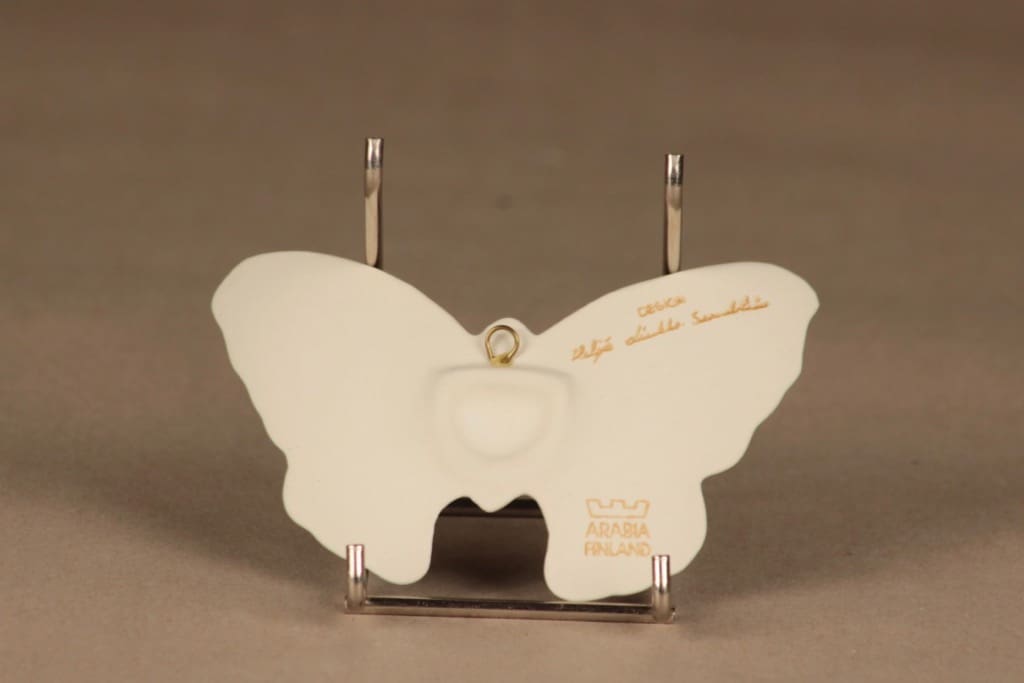 Arabia HLS butterfly wall decorative, blue designer Heljä Liukko-Sundström 2