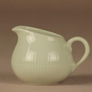 Arabia Sointu kermakko, vaaleanvihreä, suunnittelija Kaj Franck,