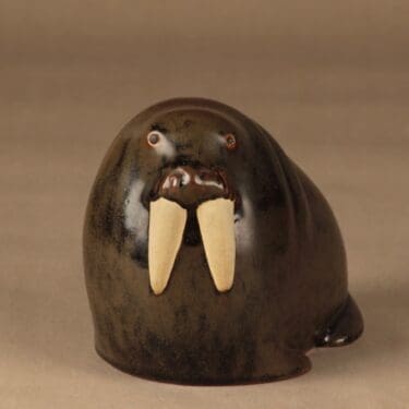 Arabia figuuri, Mursu, suunnittelija Taisto Kaasinen, Mursu, merileijona