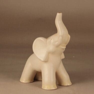 Kupittaan savi 359 III figuuri, Norsu, suunnittelija Kerttu Suvanto-Vaajakallio, Norsu