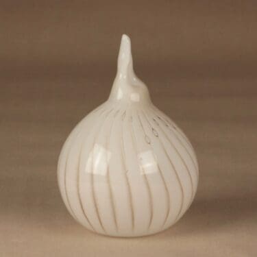 Nuutajärvi 4810 lasiveistos, Salottisipuli, suunnittelija Oiva Toikka, Salottisipuli, signeerattu