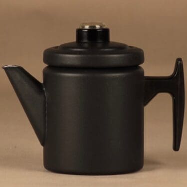 Finel Pikku-Pehtoori kahvipannu, 1 l, suunnittelija Antti Nurmesniemi, 1 l