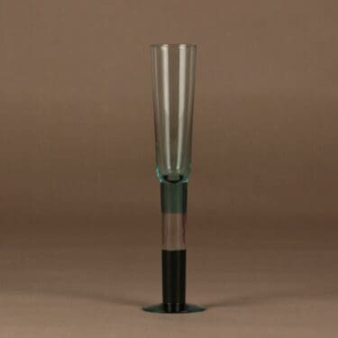 Nuutajärvi Lampi kuohuviinilasi suunnittelija Kerttu Nurminen