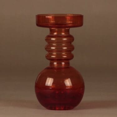 Riihimäen lasi Kielo maljakko, punainen, suunnittelija Tamara Aladin,