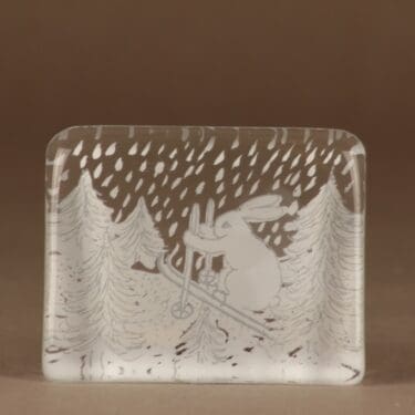 Iittala HLS lasikortti, Pupu hiihtää, suunnittelija Heljä Liukko-Sundström, Pupu hiihtää, jänis, pupu