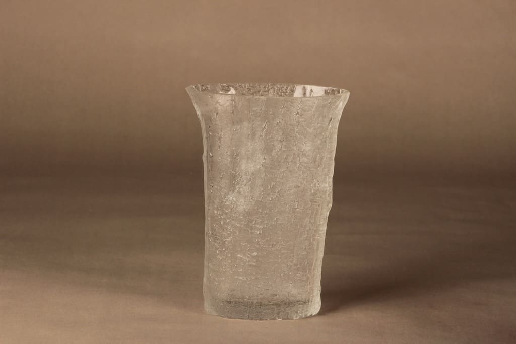 Iittala Railo maljakko, signeerattu, suunnittelija Timo Sarpaneva, signeerattu, signeerattu