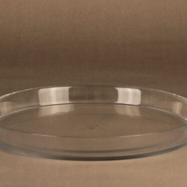 Iittala Relations tarjoiluvati suunnittelija Konstantin Grcic