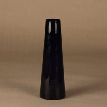 Nuutajärvi 1404 maljakko, tumma lila, suunnittelija Saara Hopea,