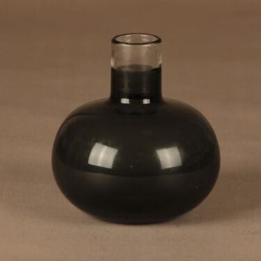 Nuutajärvi KF 278 art glass, signed designer Kaj Franck