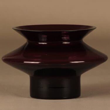 Riihimäen lasi Hyrrä maljakko, lila, suunnittelija Helena Tynell,