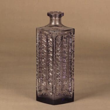 Riihimäen lasi Lara karahvi, lila, suunnittelija Eero Rislakki,