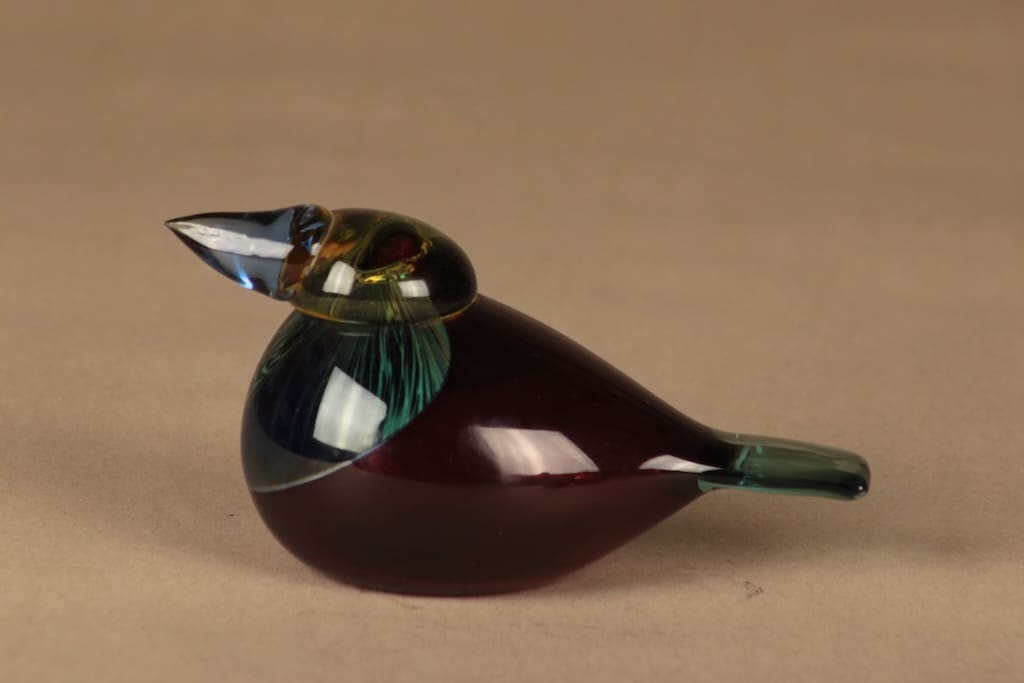 Nuutajärvi lintu , Kuningatarkalastaja, suunnittelija Oiva Toikka, Kuningatarkalastaja, signeerattu