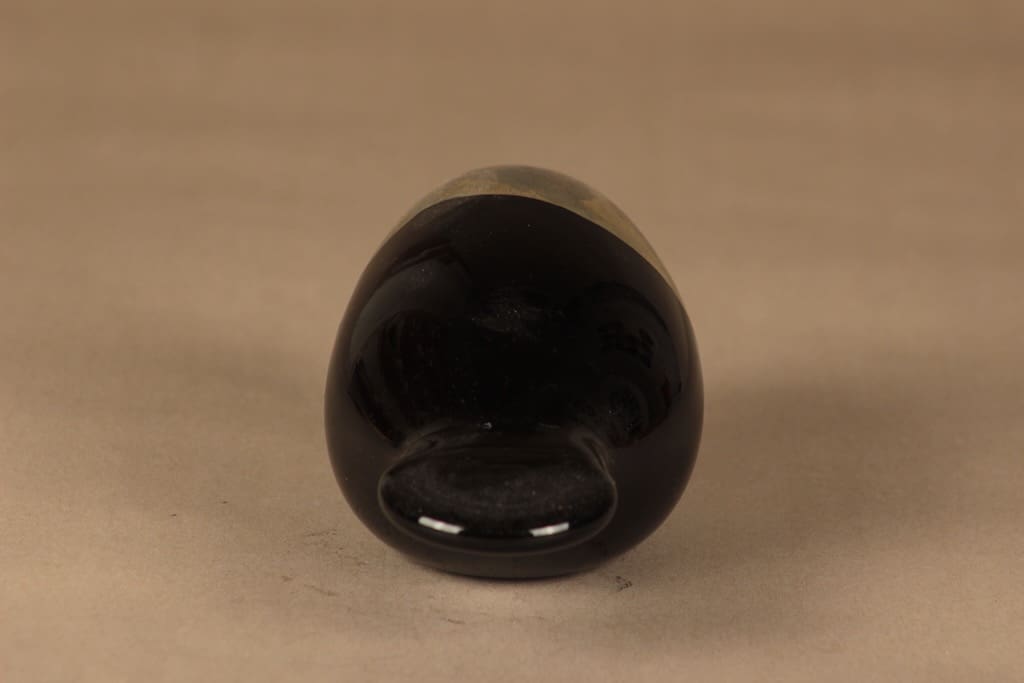 Nuutajärvi lintu , Varis, suunnittelija Oiva Toikka, Varis kuva 4