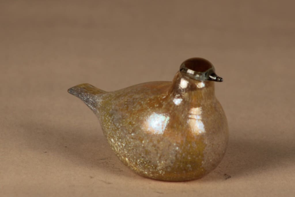 Nuutajärvi lintu , yrityslintu, suunnittelija Oiva Toikka, yrityslintu kuva 2