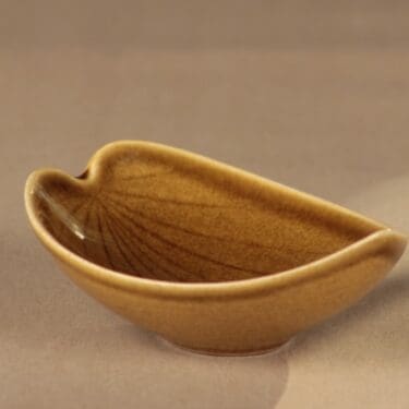 Arabia malja, ruskea, suunnittelija Raija Tuumi,