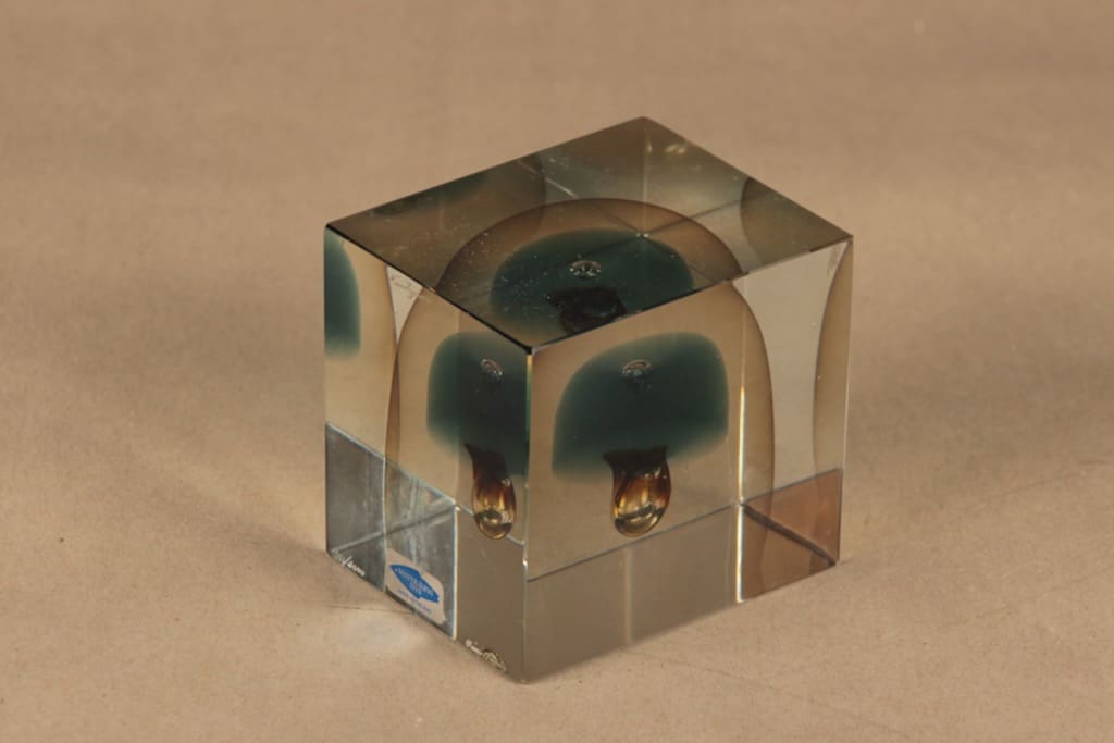 Nuutajärvi Vuosikuutio taide-esine, 1989, suunnittelija Oiva Toikka, 1989, signeerattu, numeroitu kuva 6