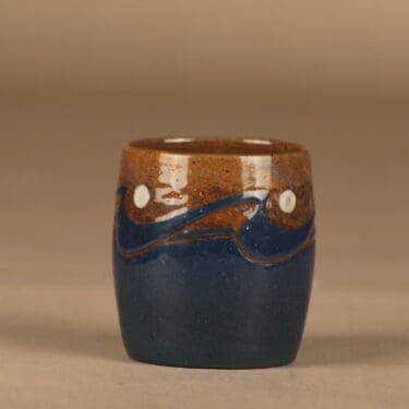 Savilinna muki, käsinmaalattu, suunnittelija Alfred Willian Finch, käsinmaalattu, reprika