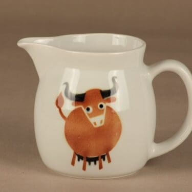 Arabia Heluna kaadin, 1 l, suunnittelija Anja Juurikkala, 1 l, lehmä