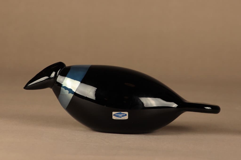 Nuutajärvi lintu , Varis, suunnittelija Oiva Toikka, Varis