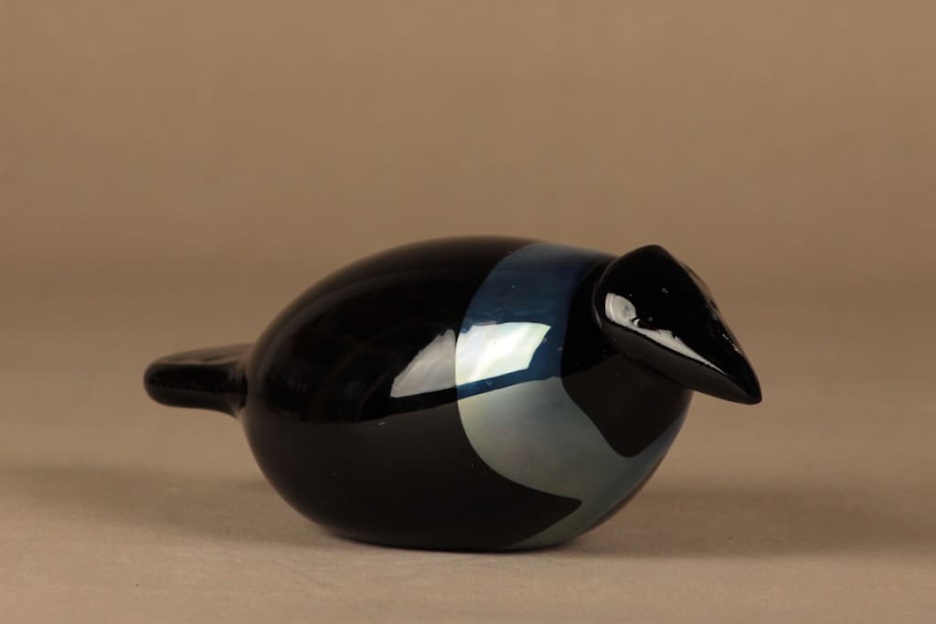 Nuutajärvi lintu , Varis, suunnittelija Oiva Toikka, Varis kuva 2